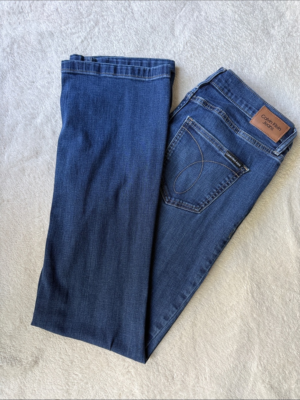 Calvin Klein Jeans Men's Indigo Straight-Leg Jeans